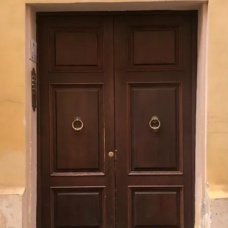 Borgo In Elegante شقة *