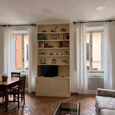 Borgo In Elegante Apartment