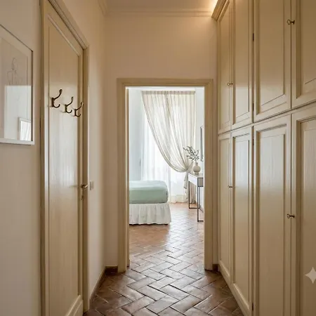Borgo In Elegante Apartment